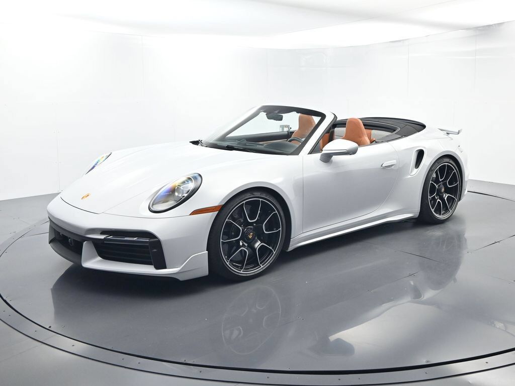 2024 PORSCHE 911