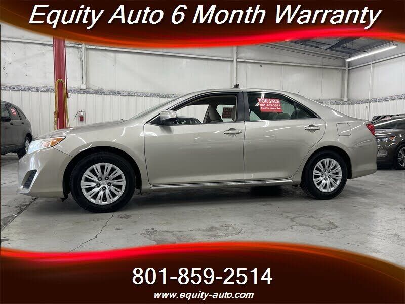 2013 TOYOTA Camry