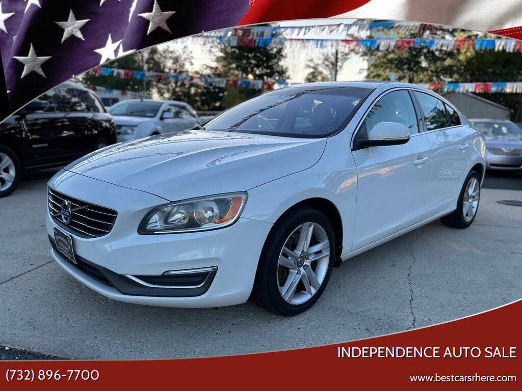 2014 VOLVO S60