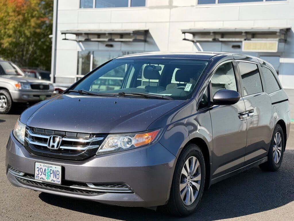 2016 HONDA Odyssey