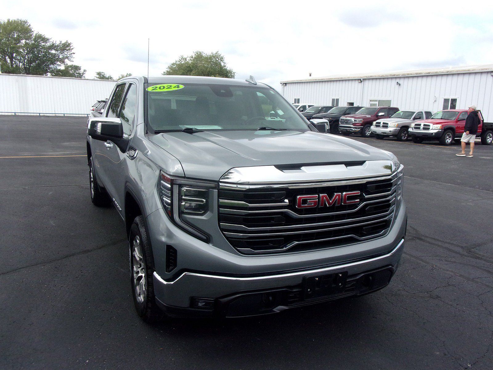 2024 GMC Sierra