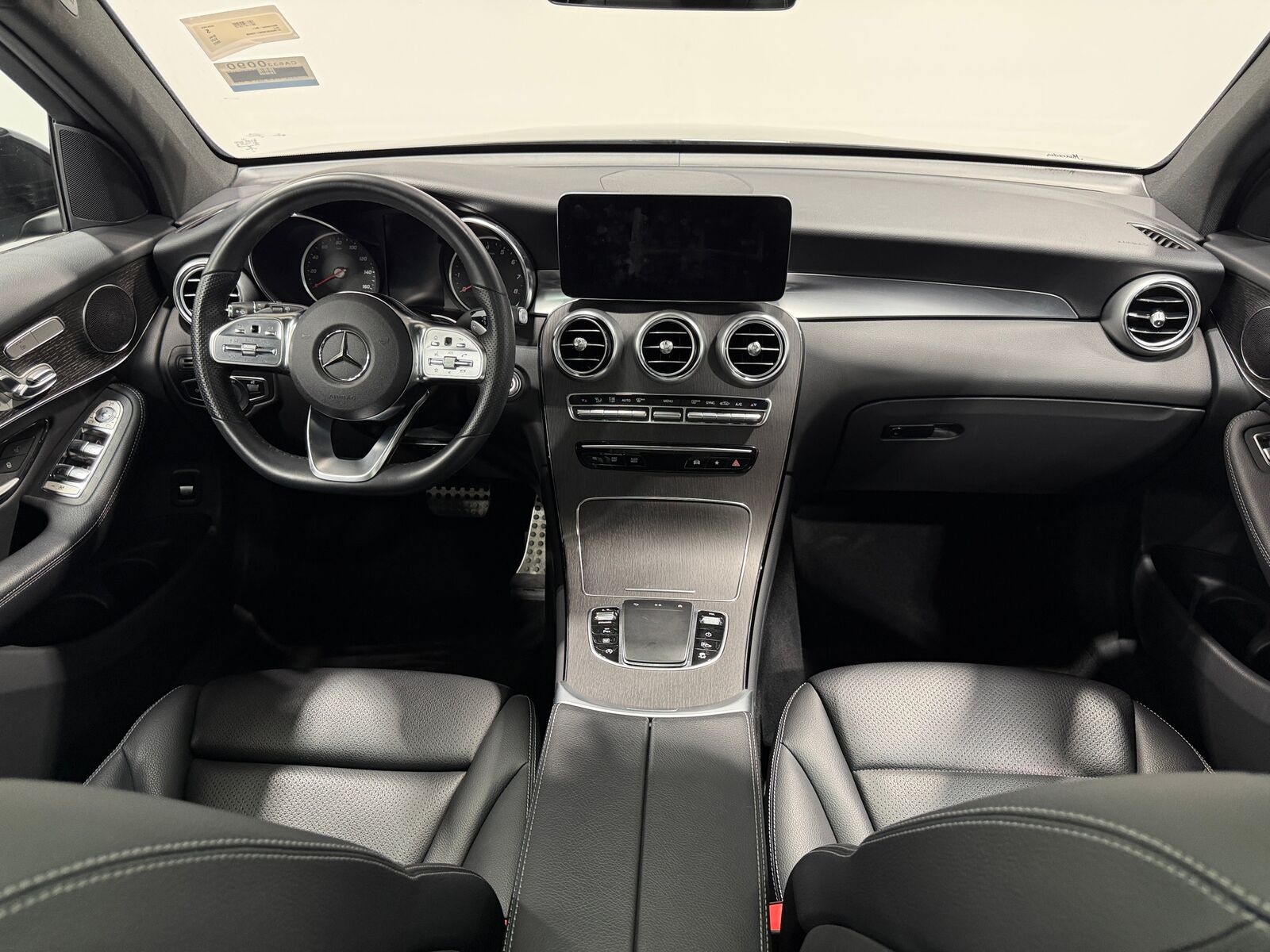2022 Mercedes-Benz GLC-Class
