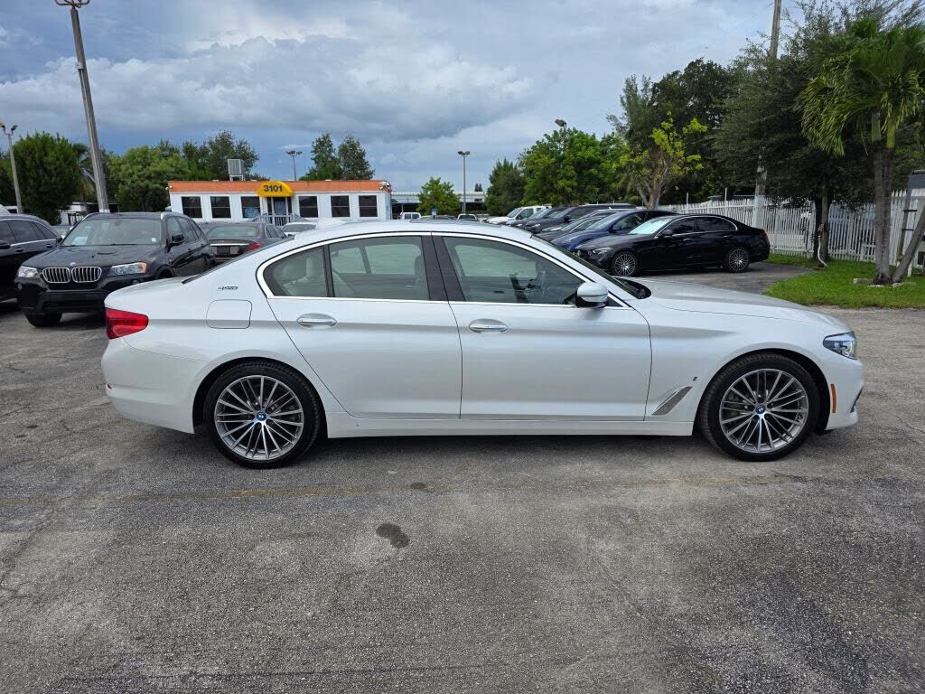 2018 BMW 530e