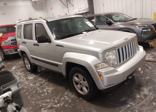 2012 JEEP Liberty