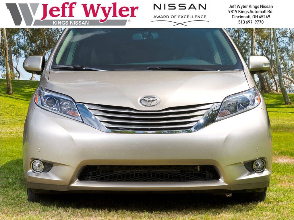 2016 TOYOTA Sienna