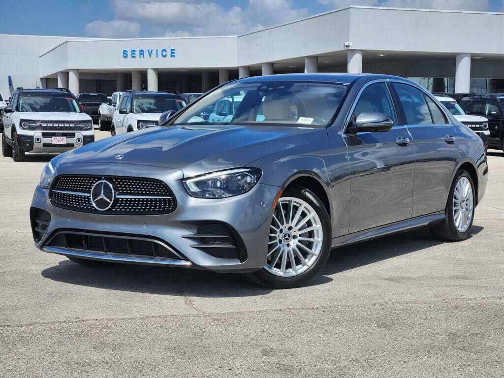 2022 MERCEDES-BENZ E-Class