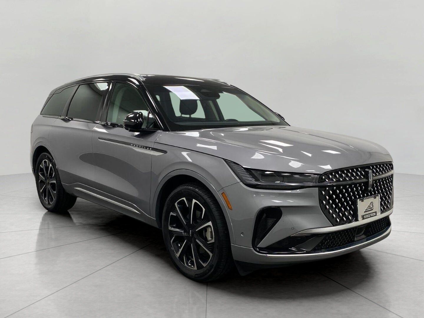 2024 LINCOLN Nautilus