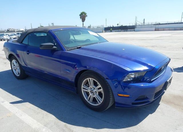 2014 FORD Mustang