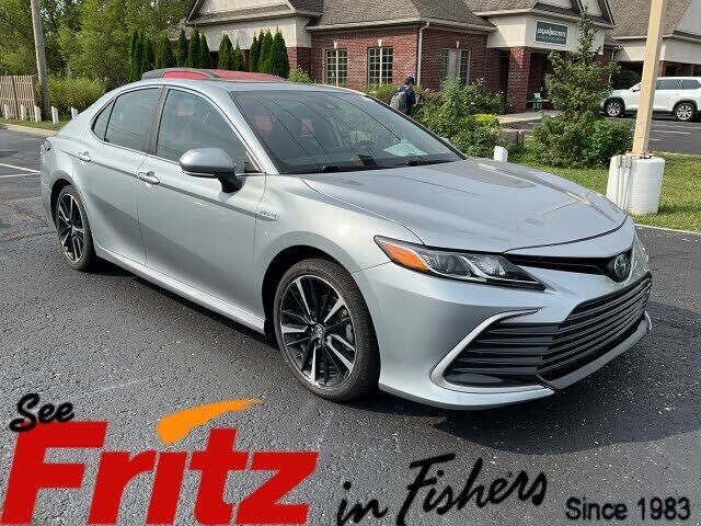 2021 TOYOTA Camry