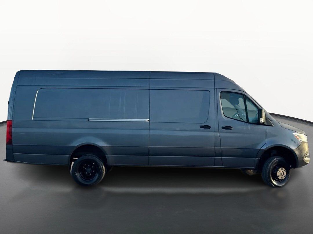2024 Mercedes-Benz Sprinter