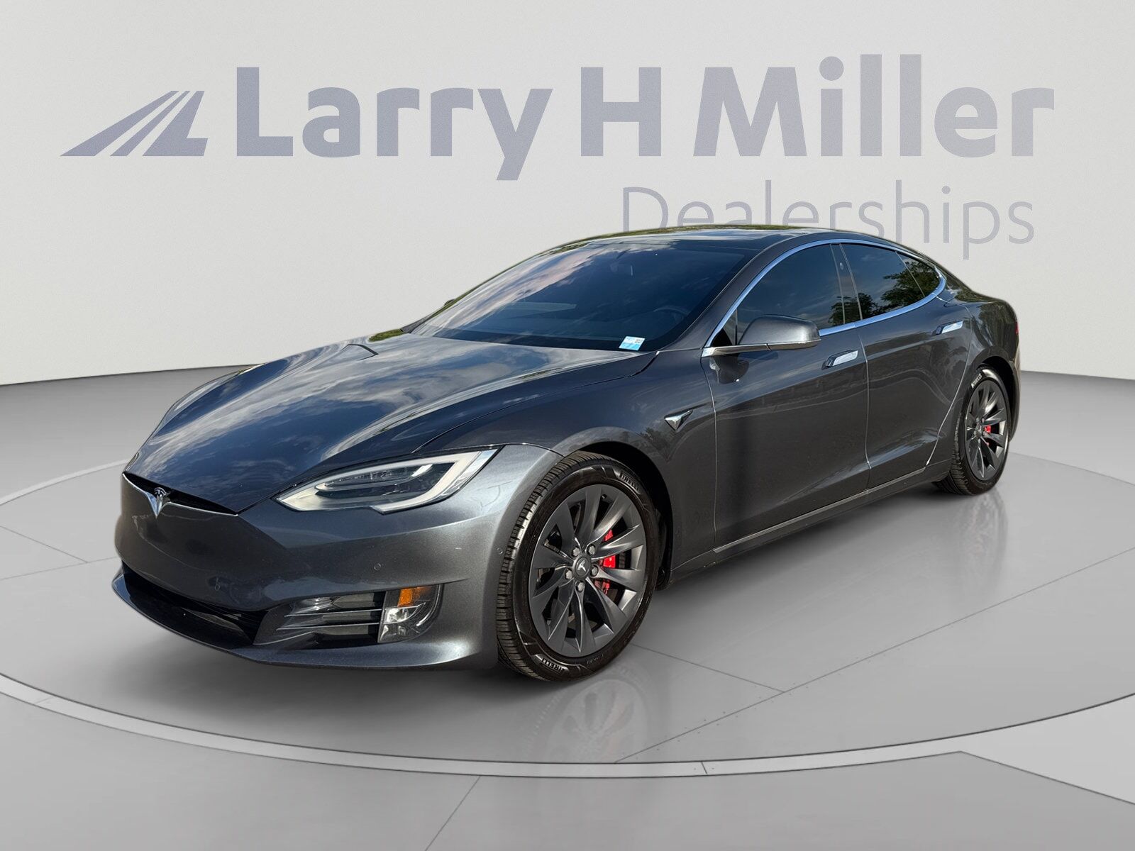 2019 TESLA Model S