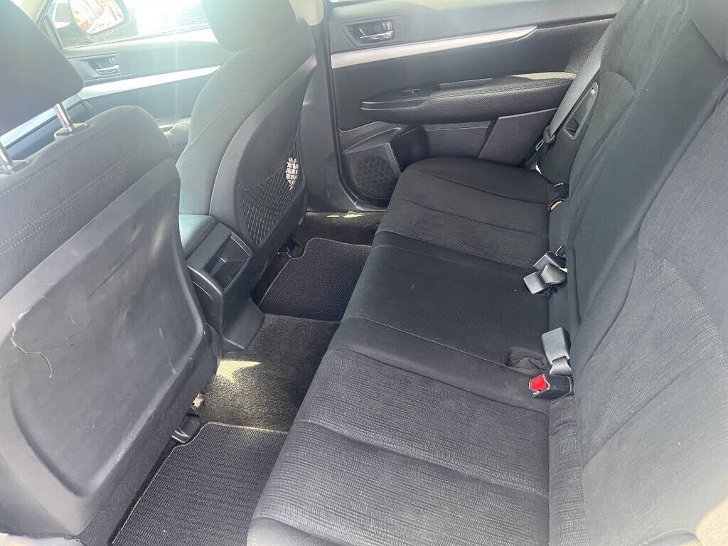2014 SUBARU Outback