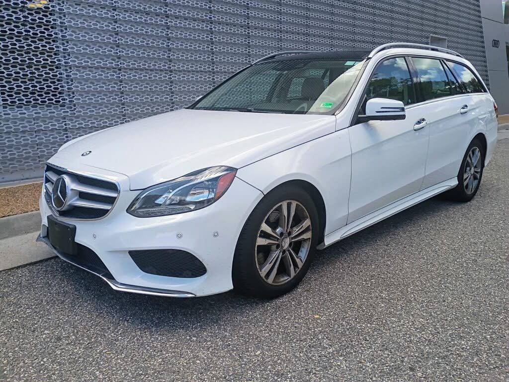 2016 Mercedes-Benz E-Class