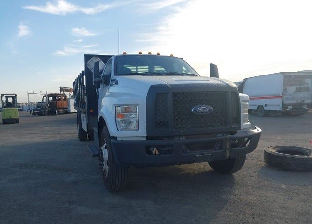 2016 FORD F-750