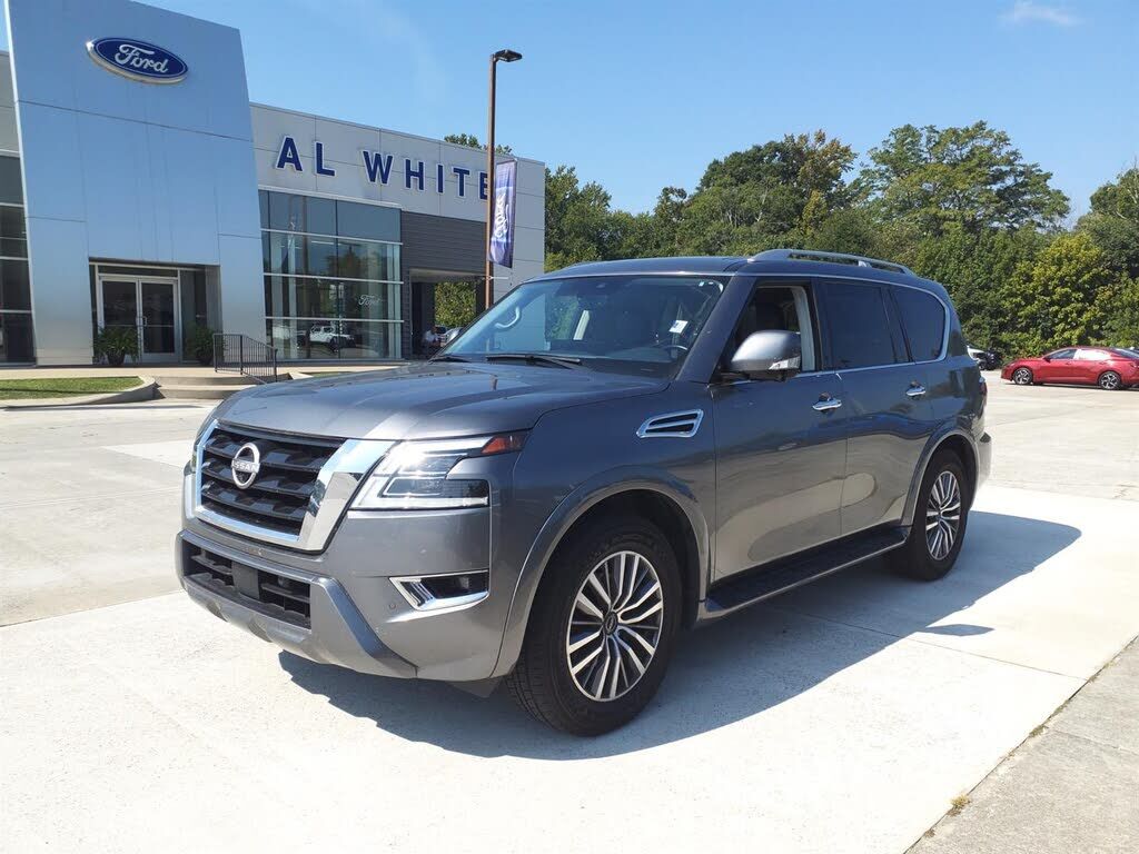 2024 NISSAN Pathfinder