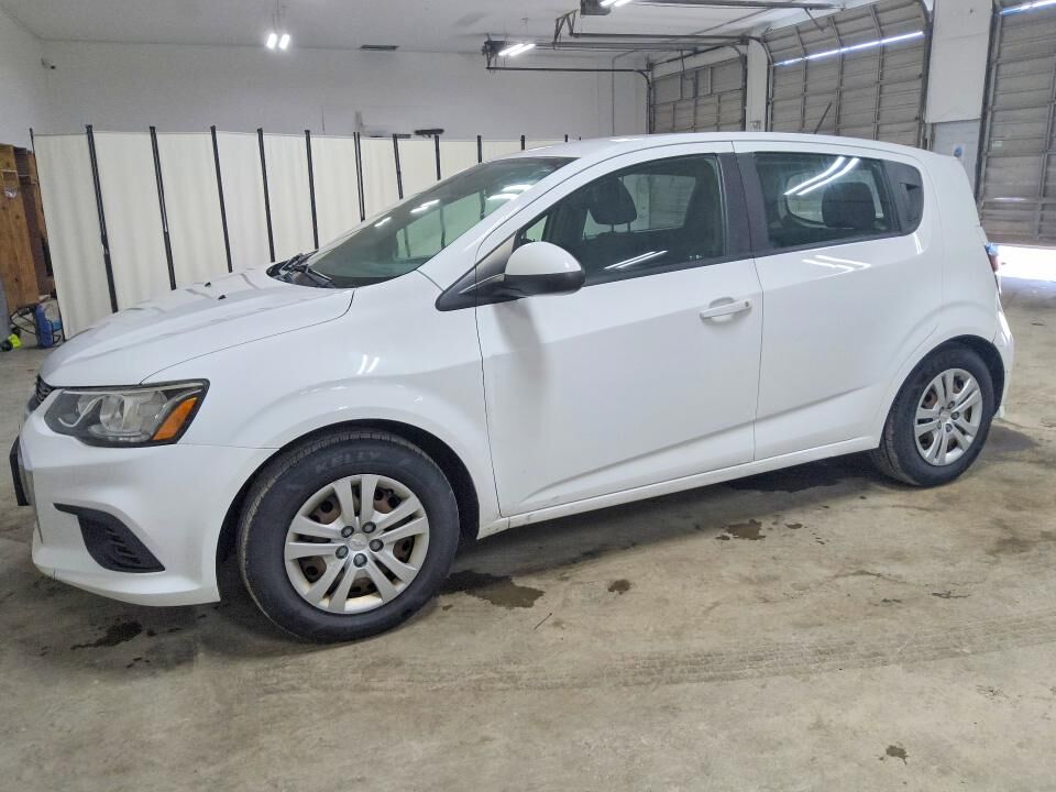 2017 CHEVROLET Sonic