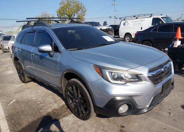 2018 SUBARU Outback