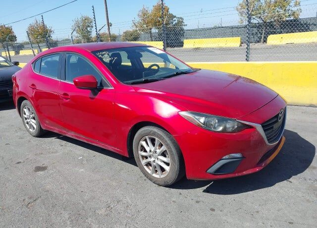 2016 MAZDA Mazda3