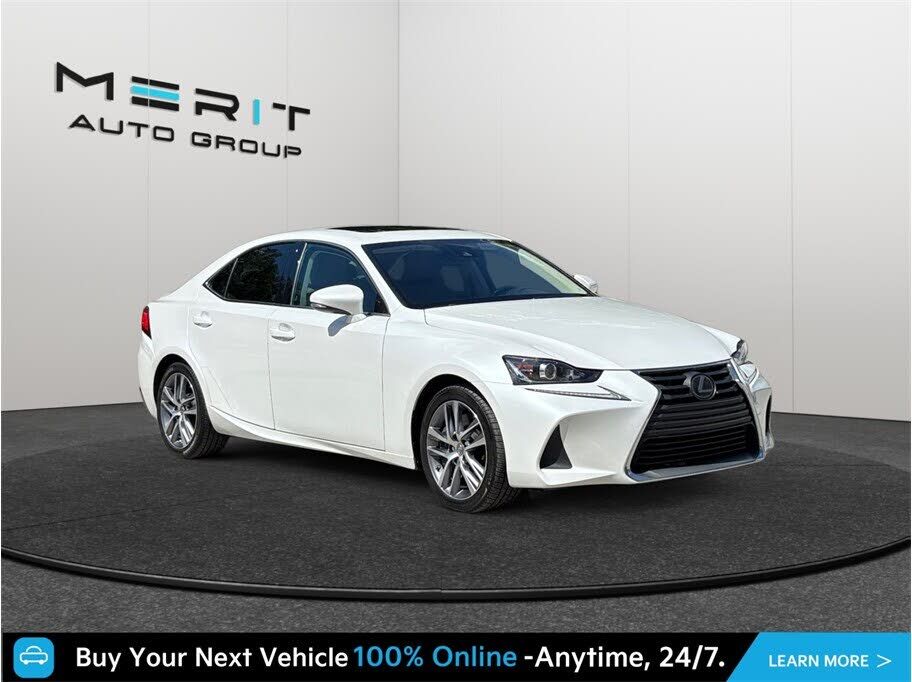 2020 LEXUS IS
