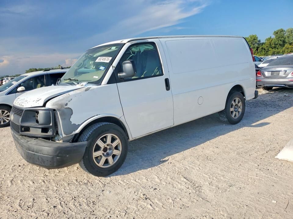 2010 CHEVROLET Express