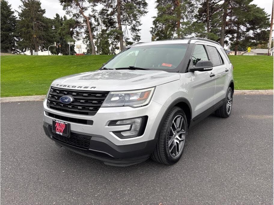 2017 FORD Explorer