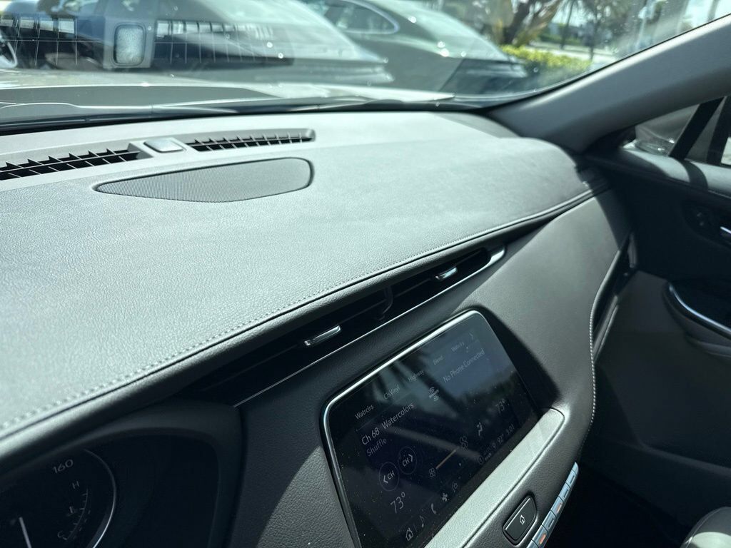 2023 CADILLAC XT4