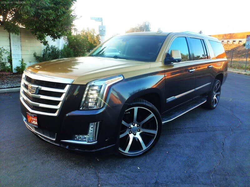 2016 CADILLAC Escalade
