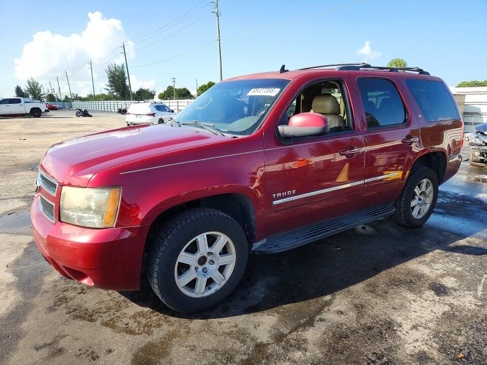 2011 CHEVROLET Tahoe