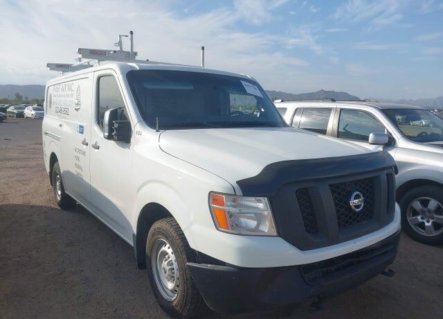 2014 NISSAN NV