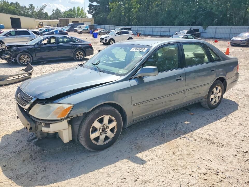 2001 TOYOTA Avalon