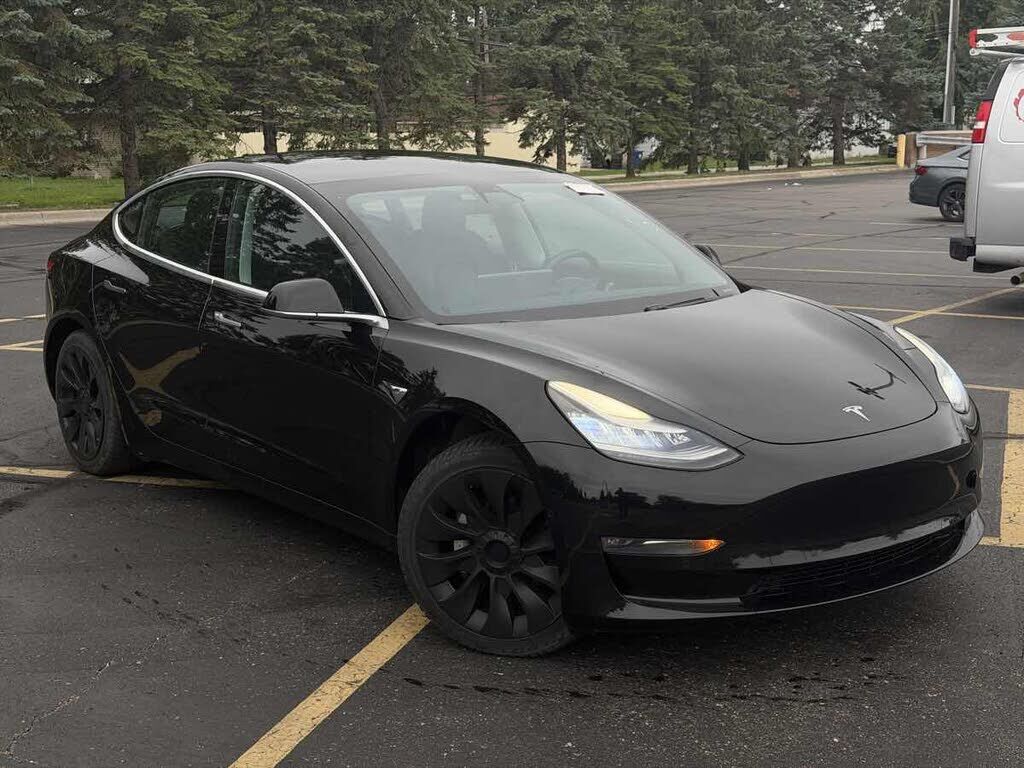 2018 TESLA Model 3