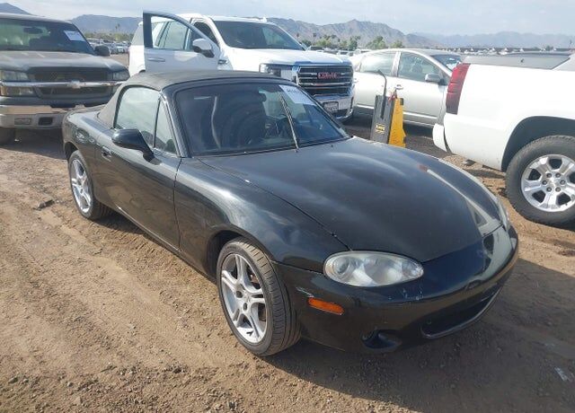 2004 MAZDA MX-5