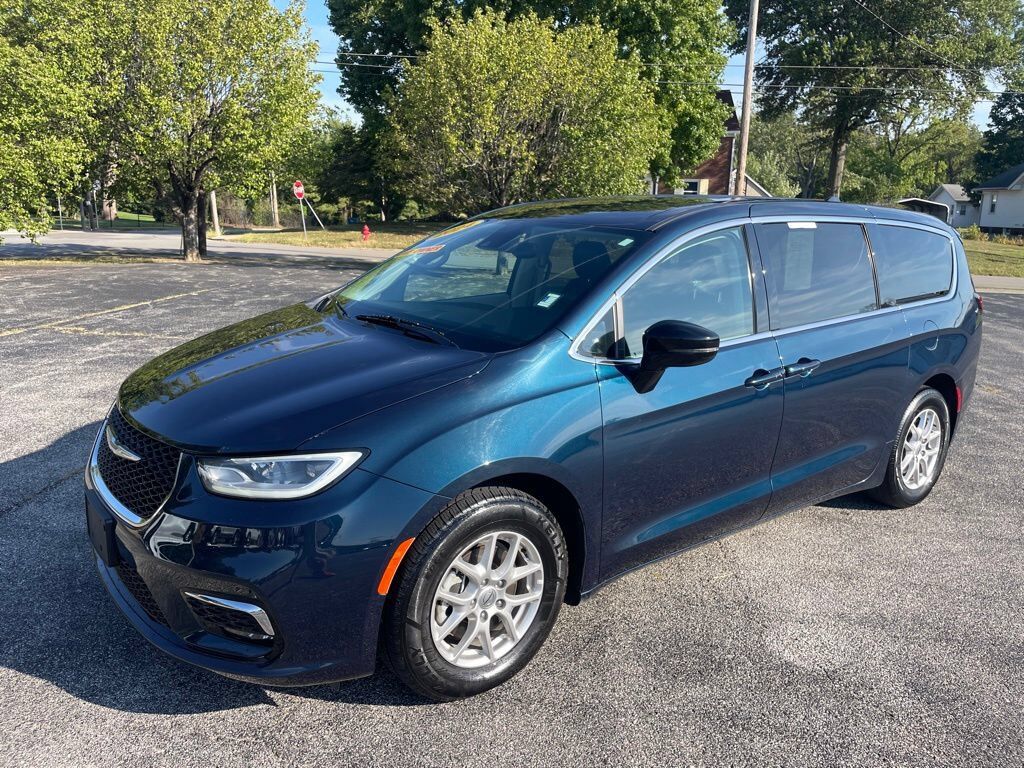 2024 CHRYSLER Pacifica
