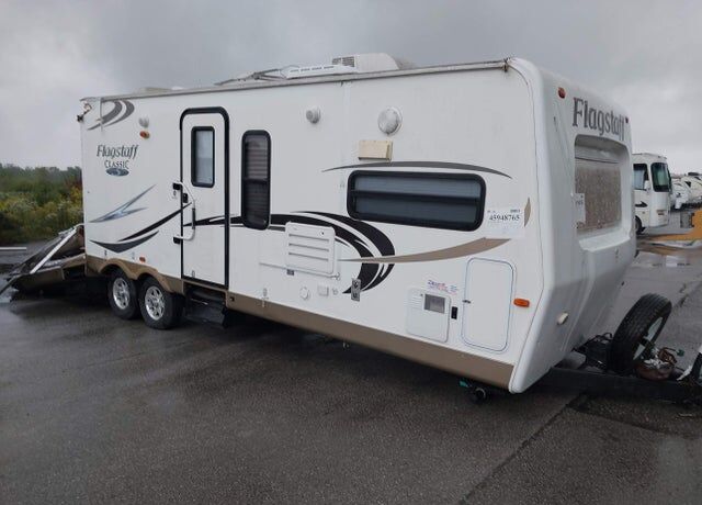 2011 FOREST RIVER Flagstaff Lite Weight Trailers