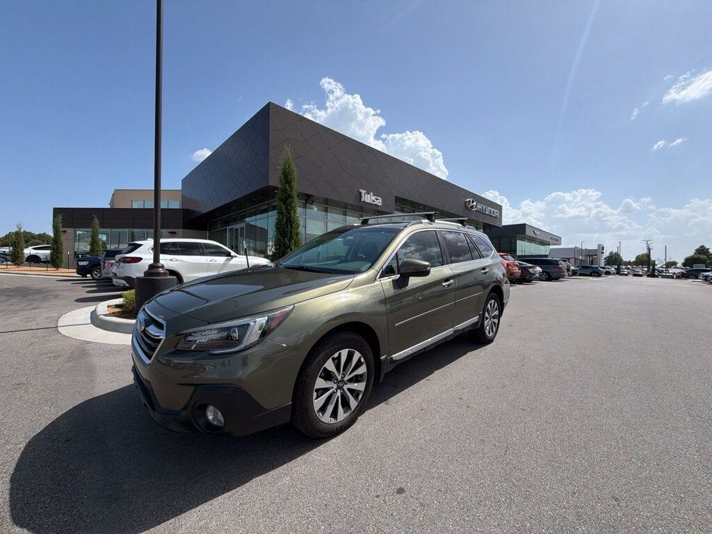 2018 SUBARU Outback