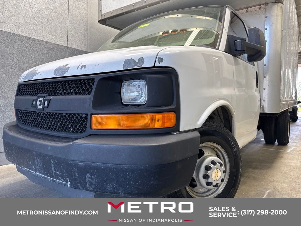 2011 CHEVROLET Express