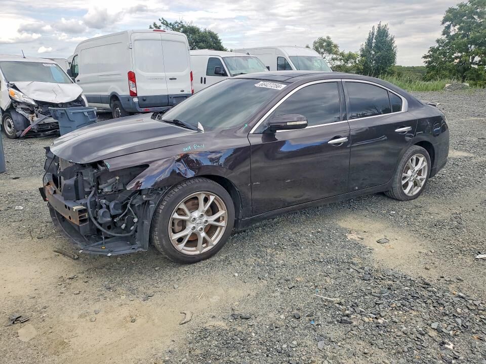 2014 NISSAN Maxima