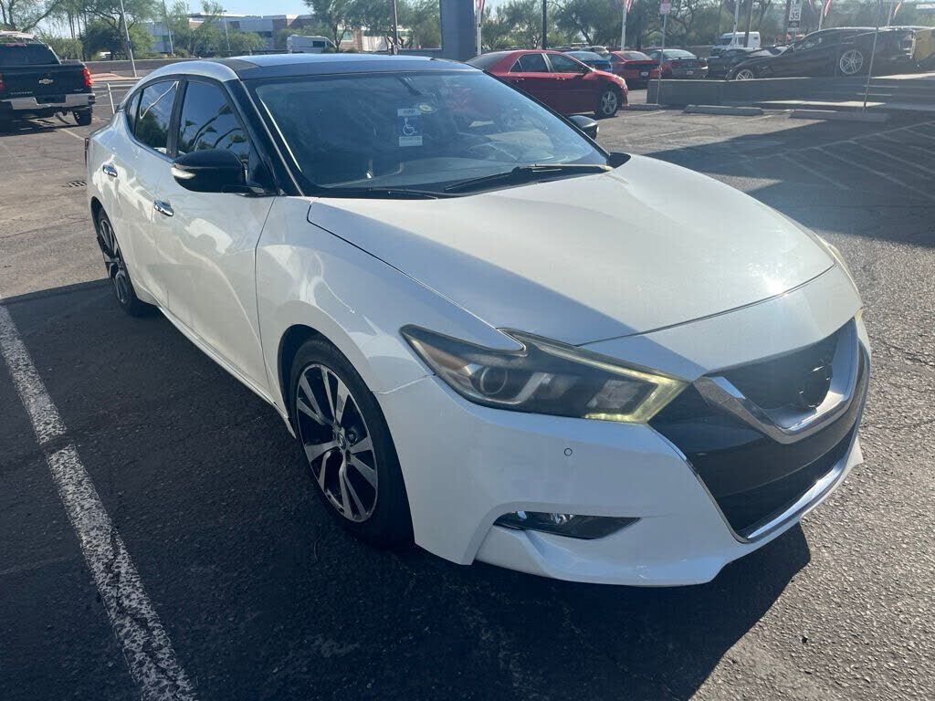 2016 NISSAN Maxima