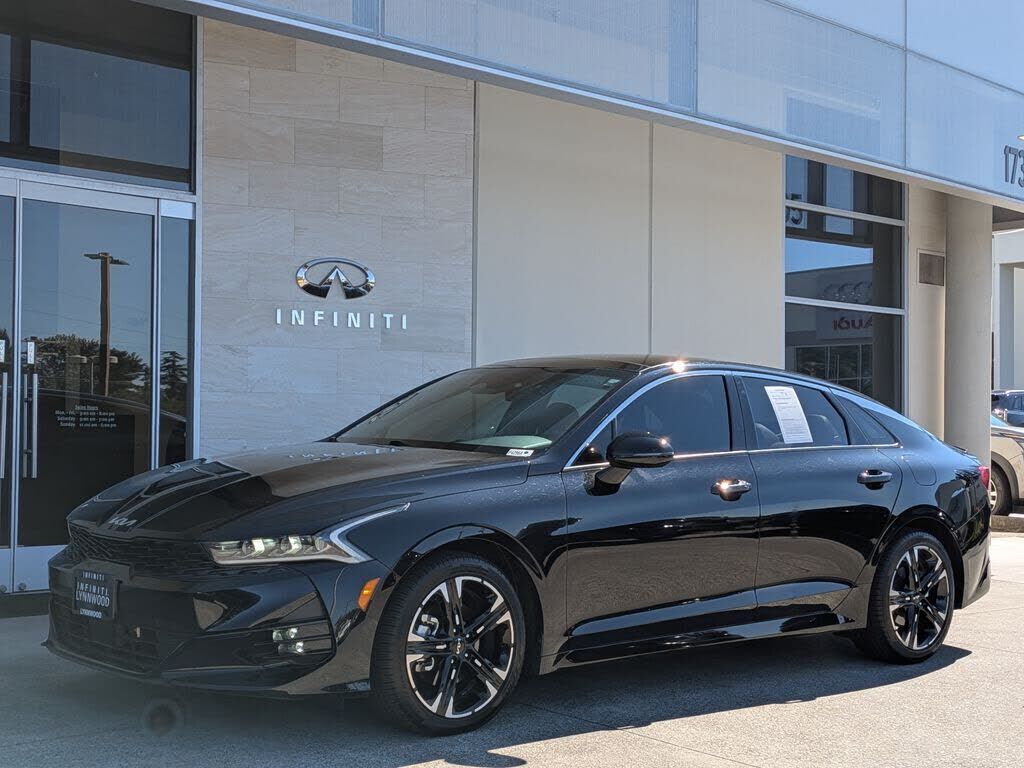 2023 KIA K5
