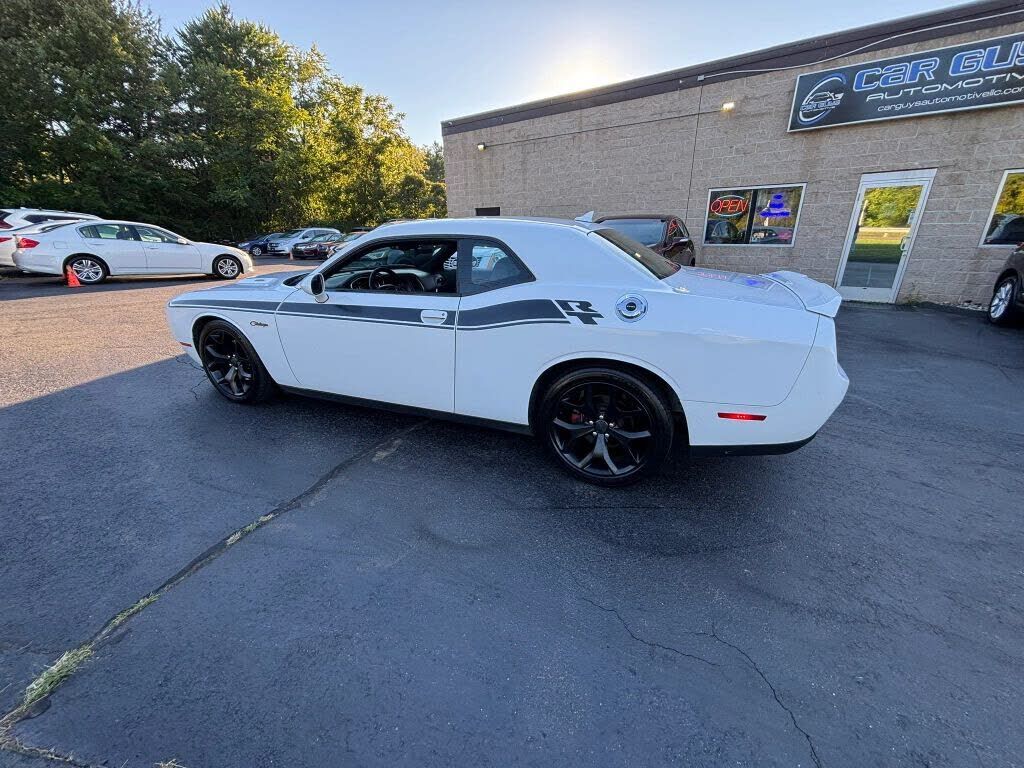 2015 DODGE Challenger