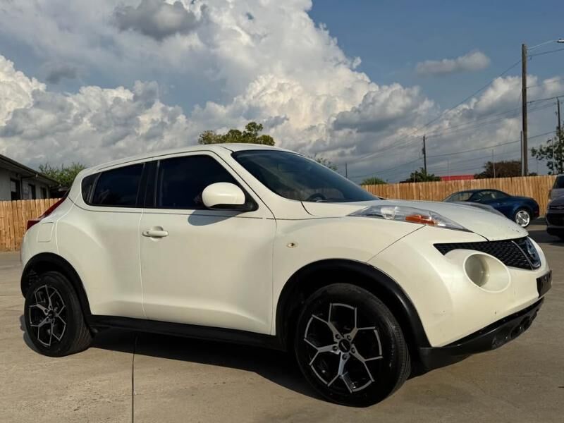 2013 NISSAN Juke