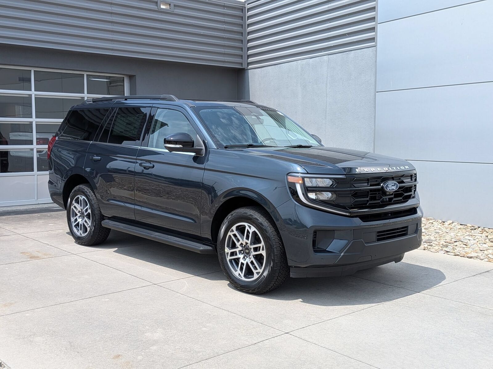 2026 FORD Expedition