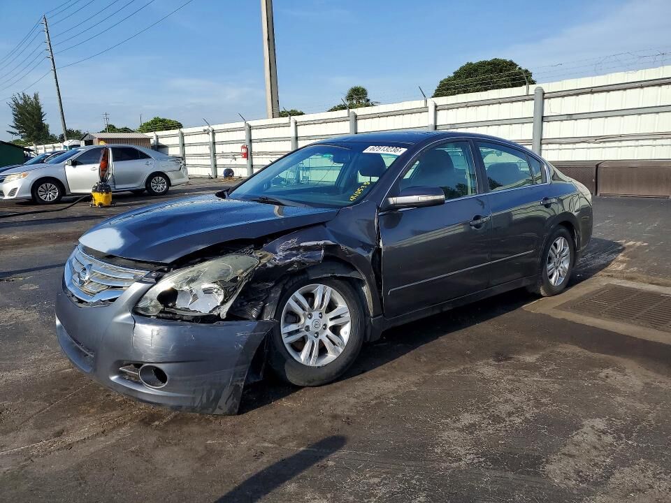 2011 NISSAN Altima