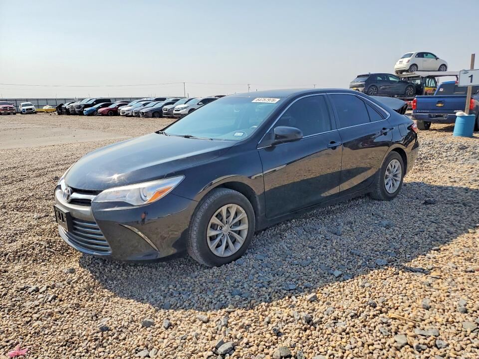 2017 TOYOTA Camry