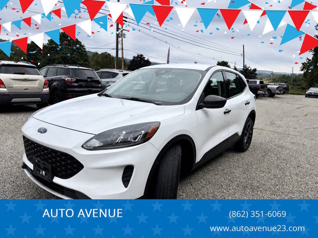 2021 FORD Escape