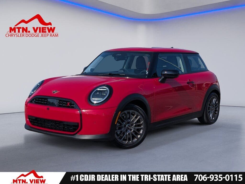 2025 MINI Hardtop