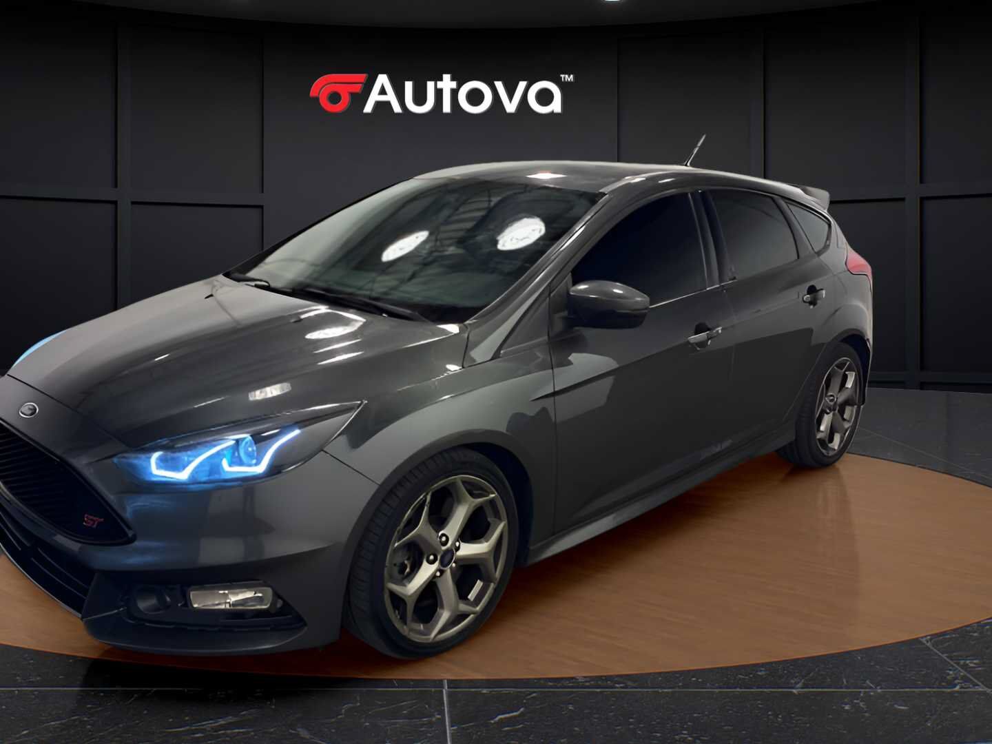 2017 FORD Focus