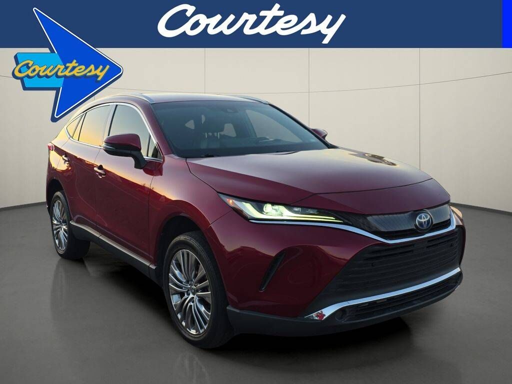 2022 TOYOTA Venza