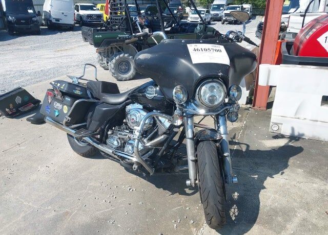 2008 HARLEY DAVIDSON FLHRC / Road King Classic