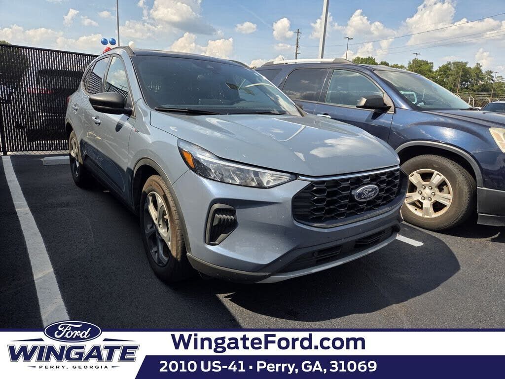 2025 FORD Escape